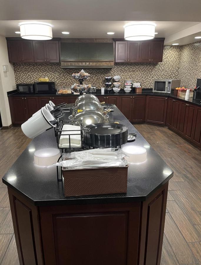 Hotel Lotus Kansas City Stadium Ngoại thất bức ảnh